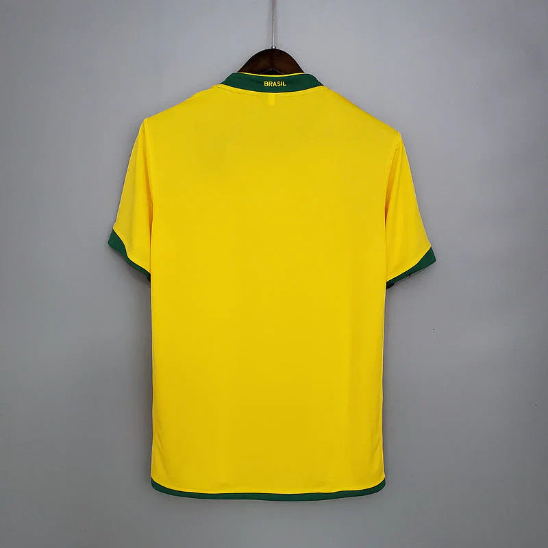 Camisa Seleção Brasileira Retrô 2006 Amarela - Nike